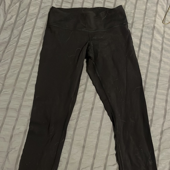 Lululemon Wunder Under Leggings - Picture 2 of 4